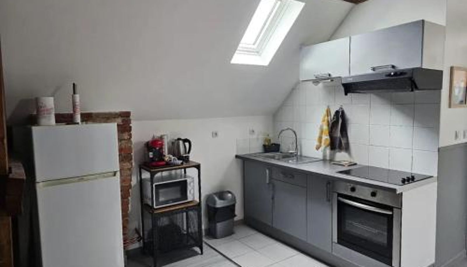Kitchen - 60 m² + Douche moderne Appartement charmant à Beaugency