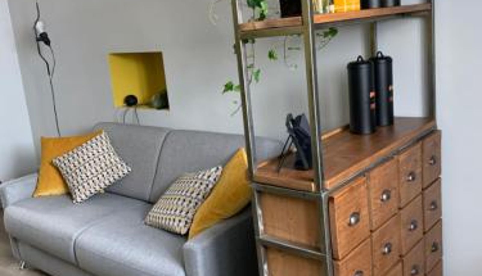 Apartment - Il Sogno nel Cassetto