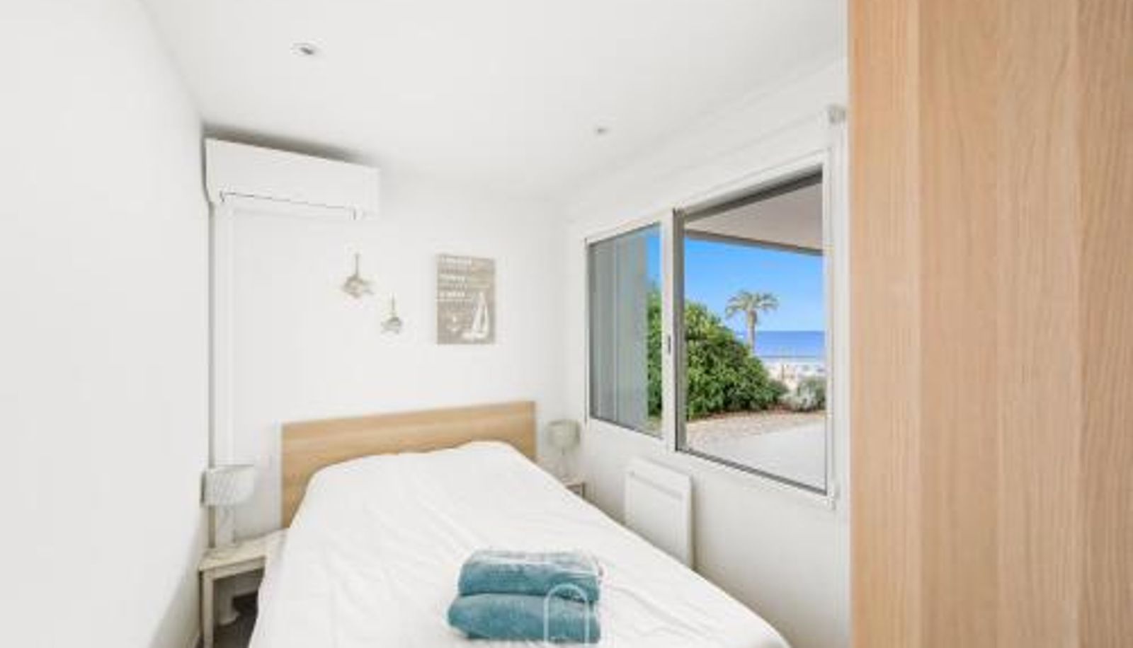 Appartement - Villa Antoine Appartement RDJ Vue mer CLiM Wifi parking plage 50m La Garonne