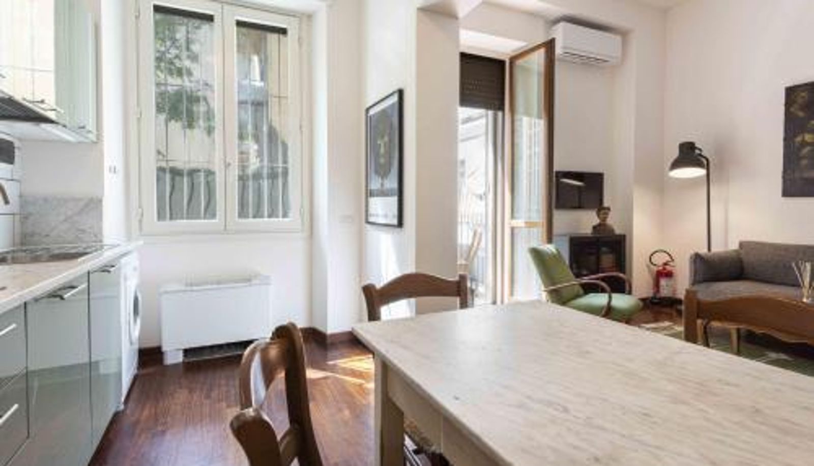 Apartment - Poliziano Apartment by Mmega
