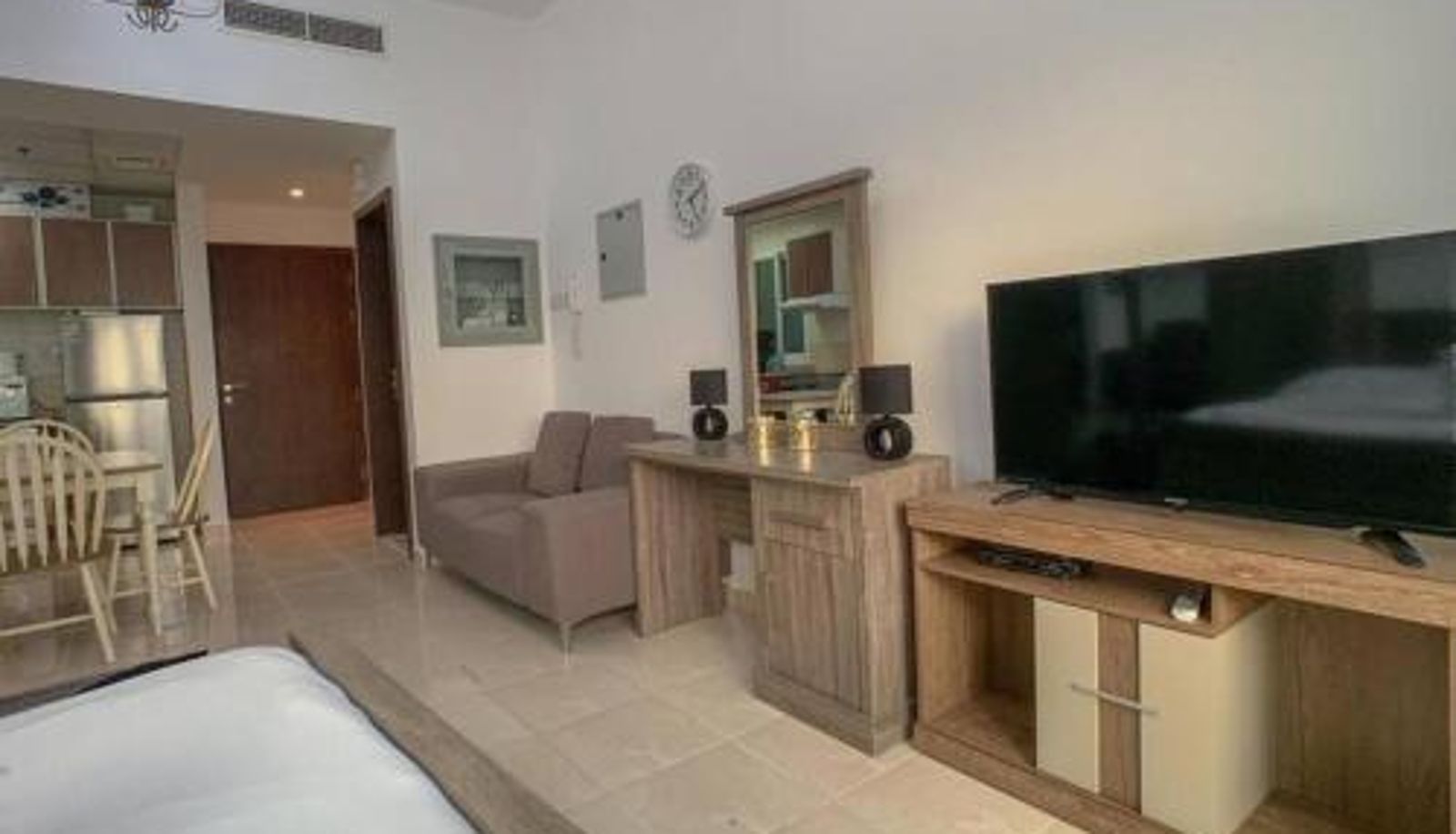 Standardzimmer - StoneTree - Furnished Studio in Peaceful Location