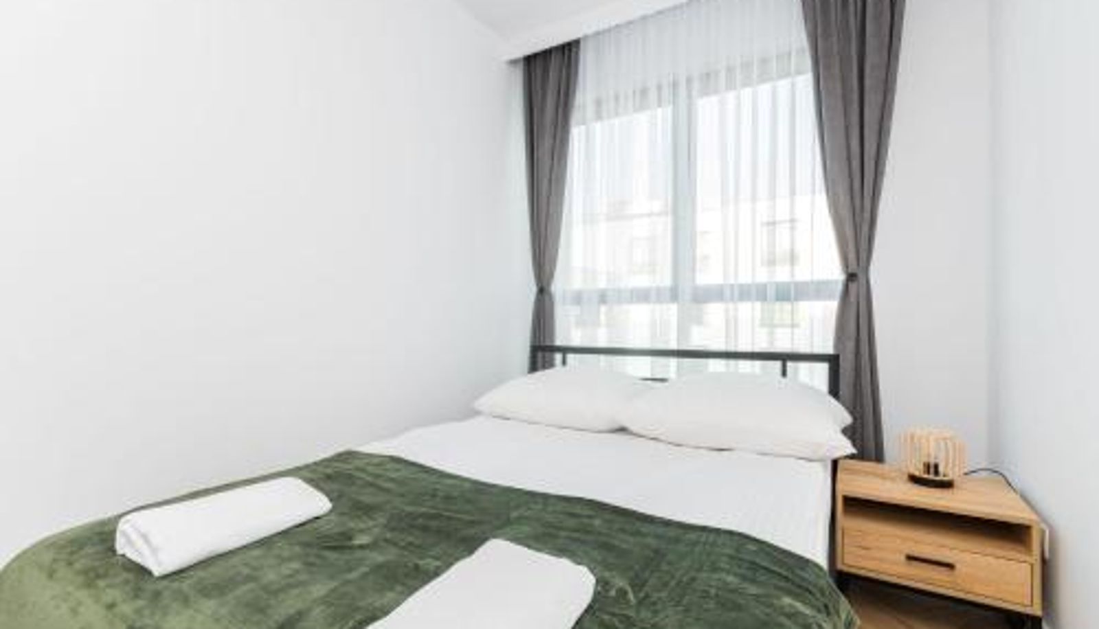 Camera - Doki Montownia - Pistacjowy by Grand Apartments