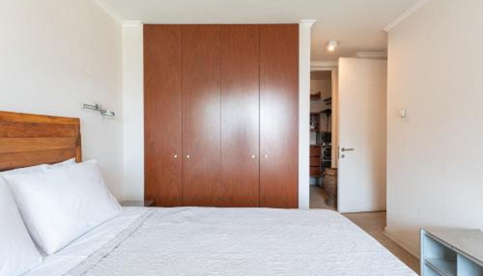 Apartment - View & Parking. Century View 2B W/Balcony