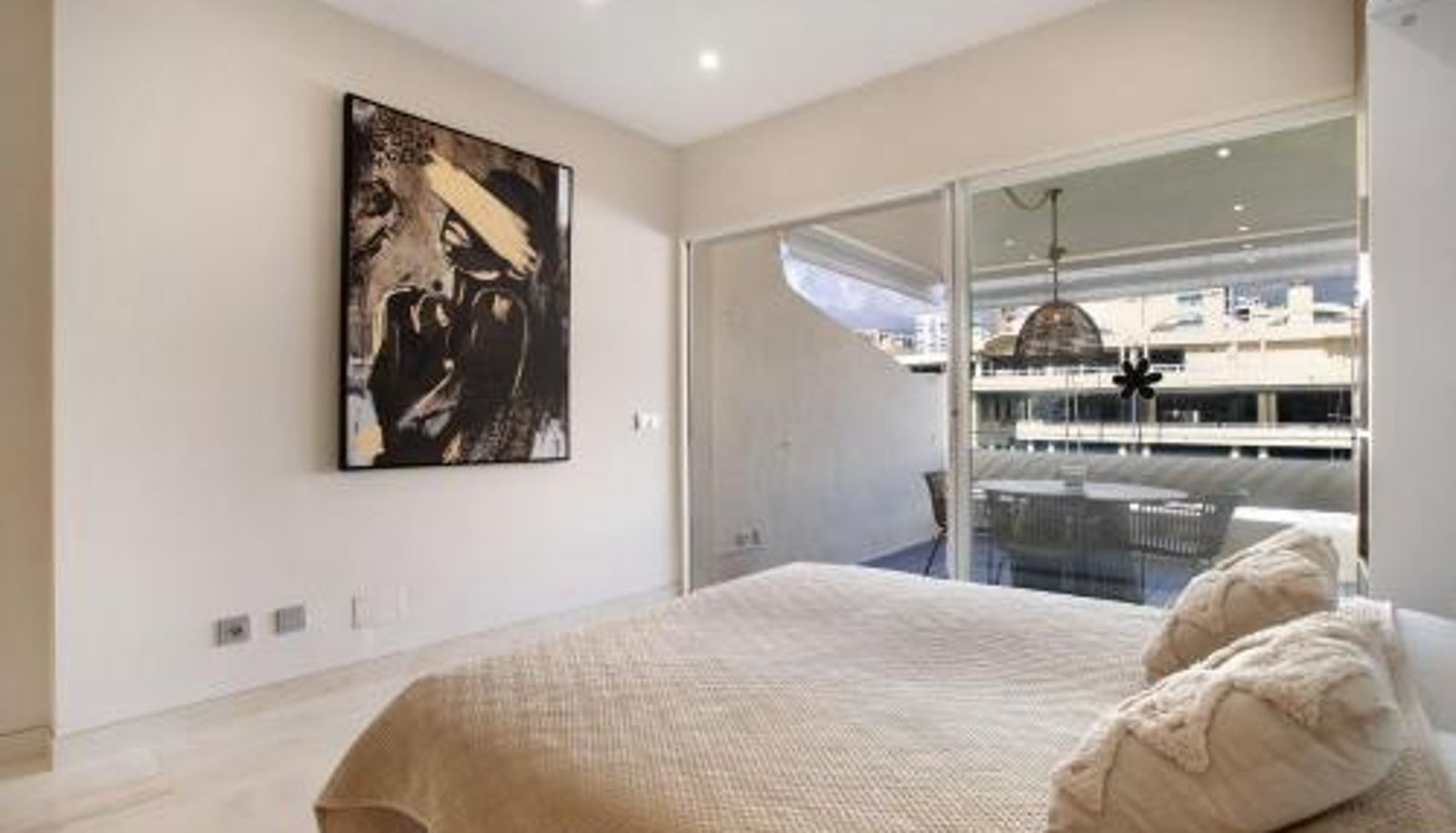 Standard room - Puerto Marina Luxury Studio