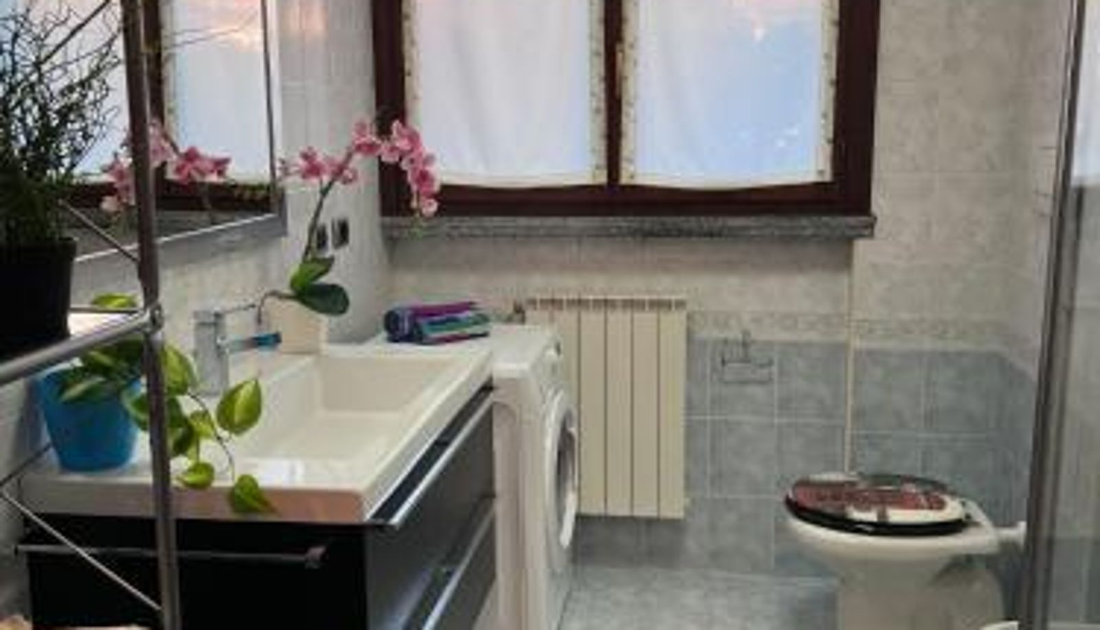 Bathroom - Bnbook-Casa Andrea