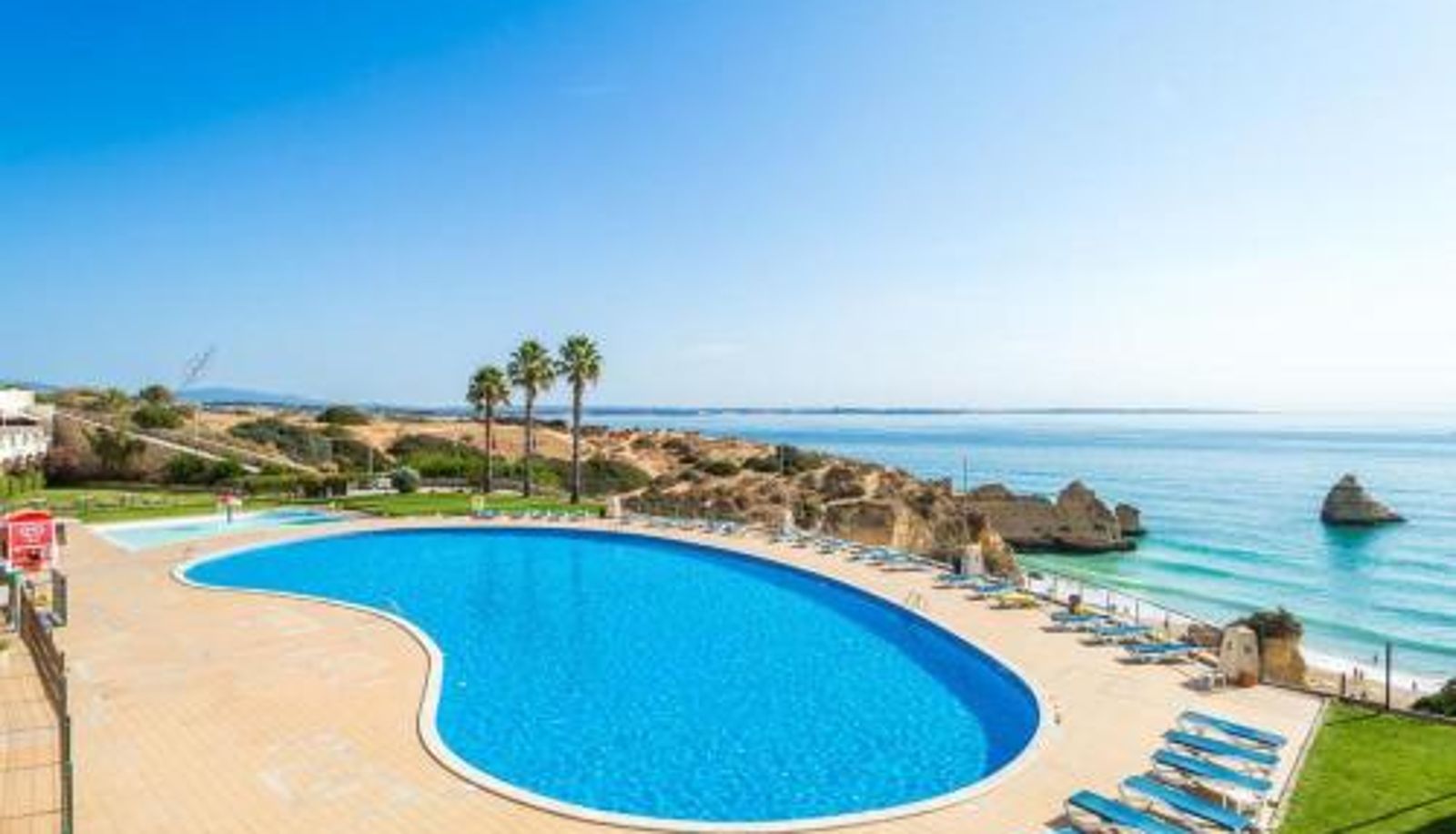 Pool - confortavel T2 em condominio de qualidade LGS20T2