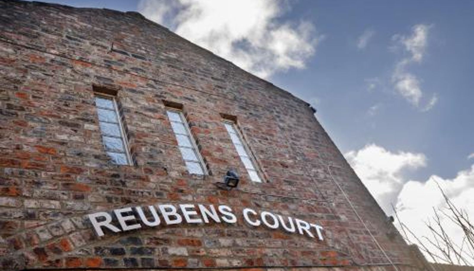 Apartment - City Apartments - Reubens Court