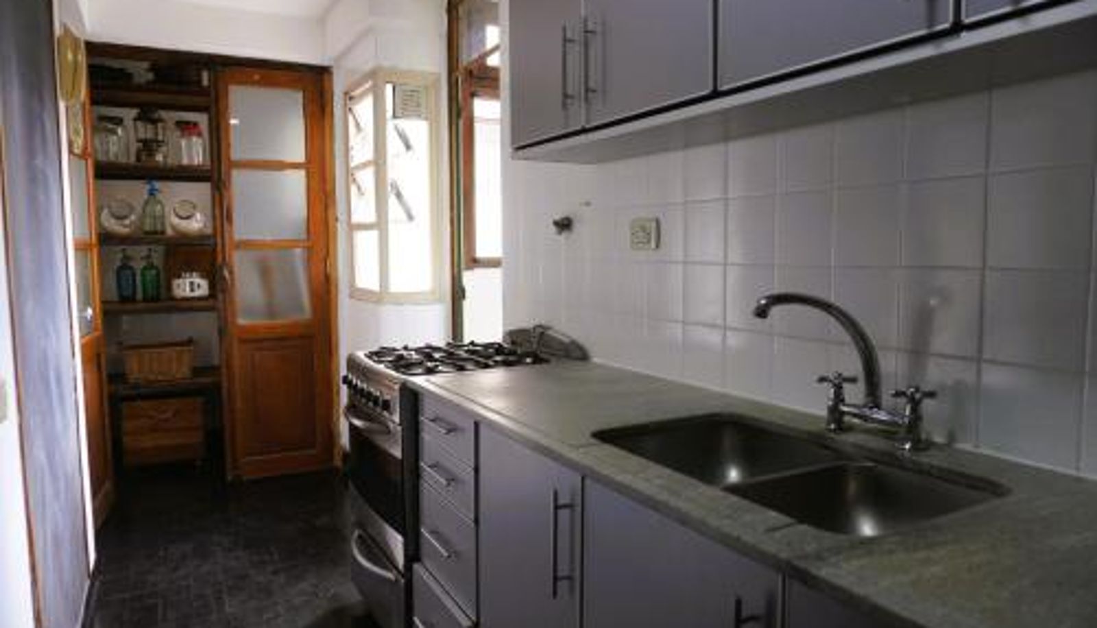 Apartment - cómodo y luminoso a metros del subte M Pugliese Amplio