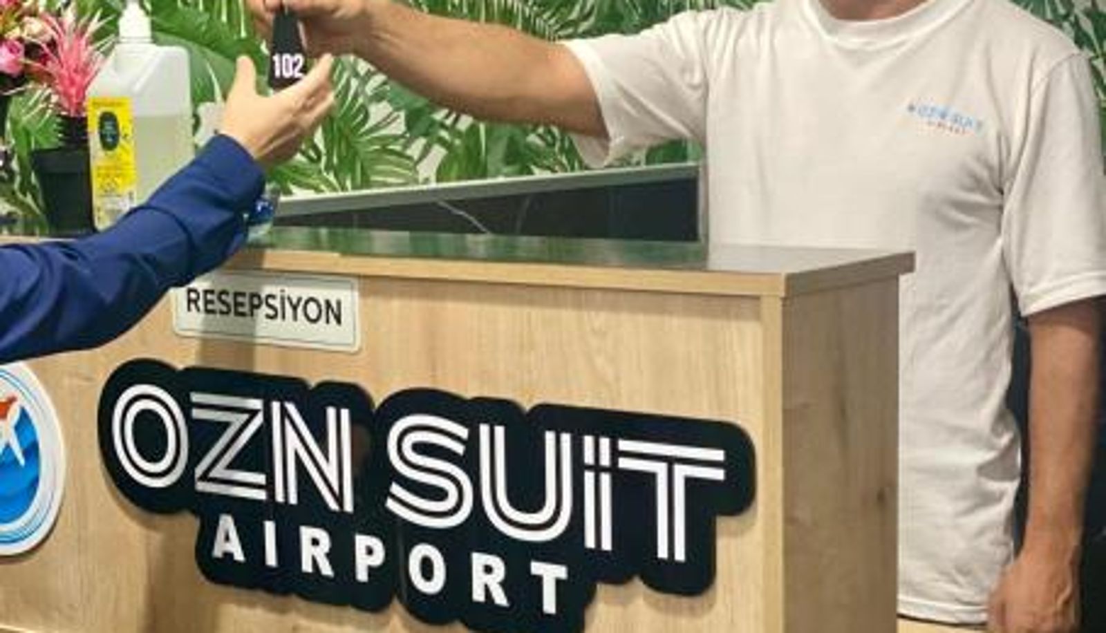 Receptie - Ozn Suit Airport Hotel