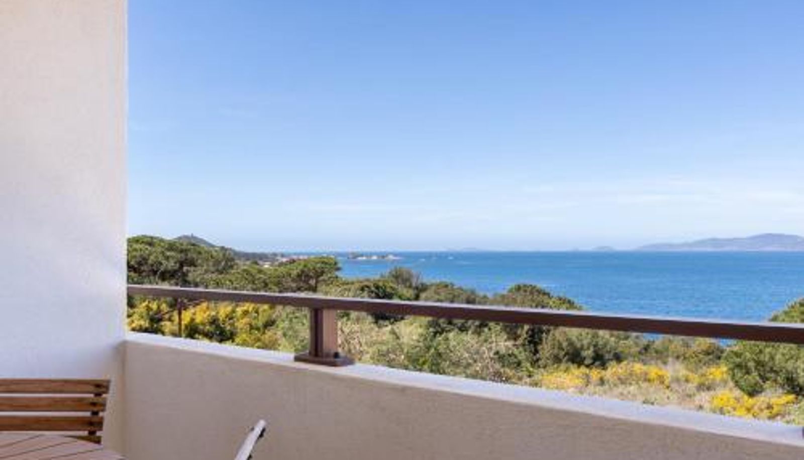 Apartment - Magadhja Fiurita - Appt climatisé - Vue mer
