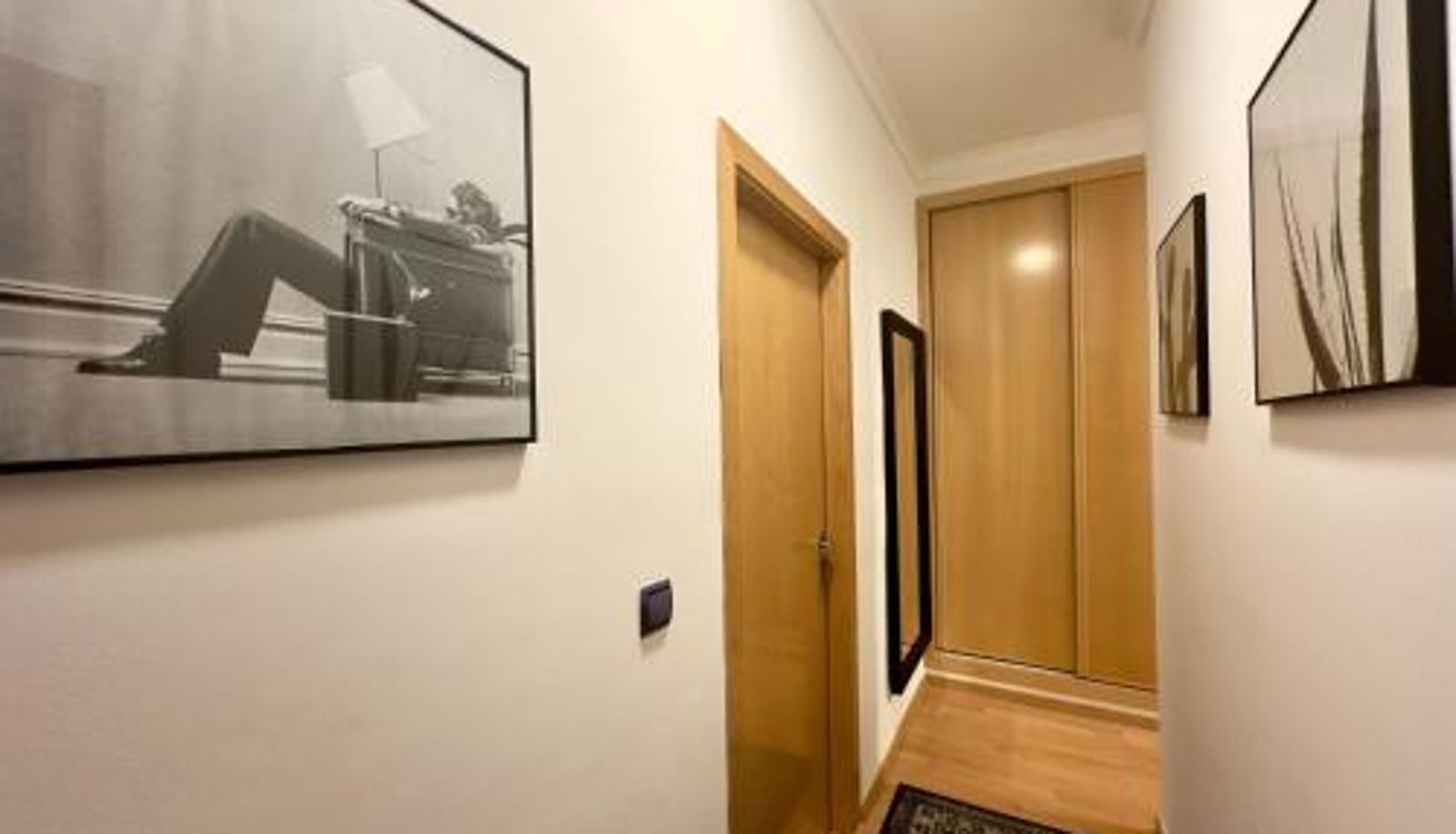 Info - Urbe10 Plaza de Uncibay 3 Bedrooms apatment