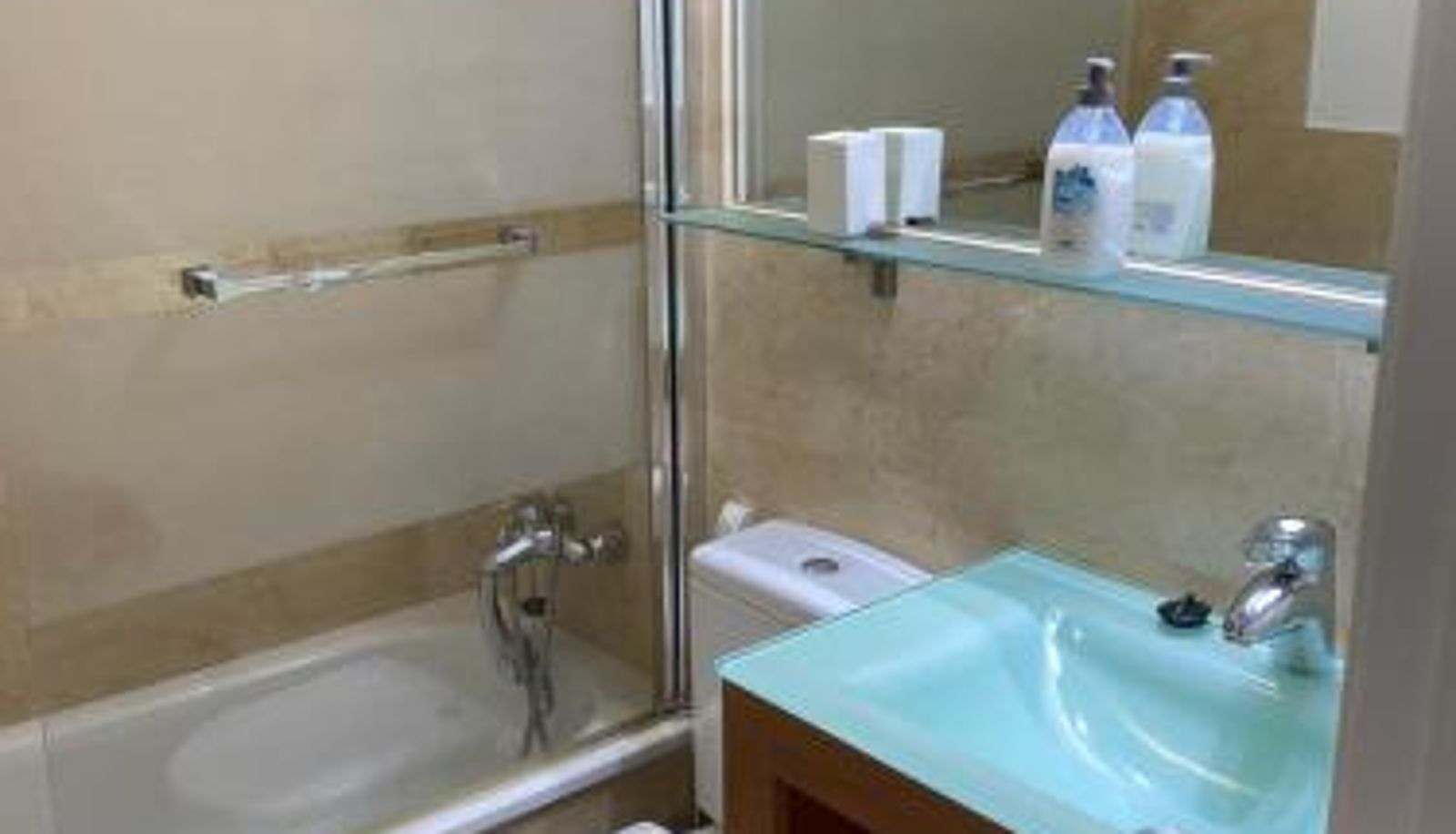 Apartment - HomeForGuest Apartment next to Las Canteras with FREE Parking