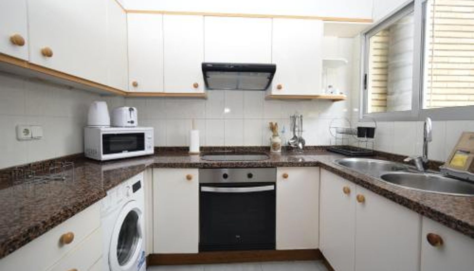 Standard room - Marina Baixa - FINCAS ARENA
