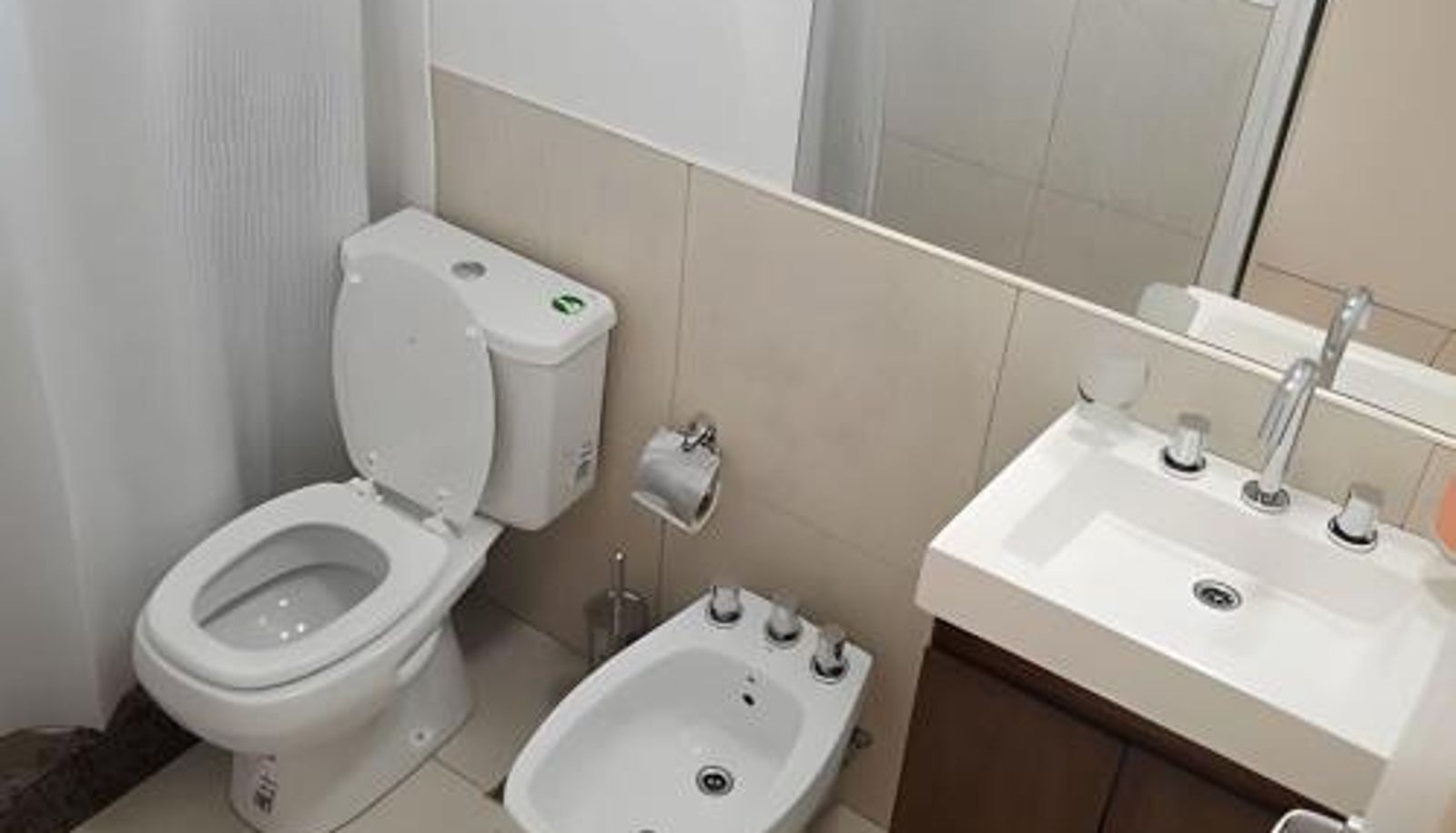 Badezimmer - Spacious & Bright Hornera Lagos - Modern