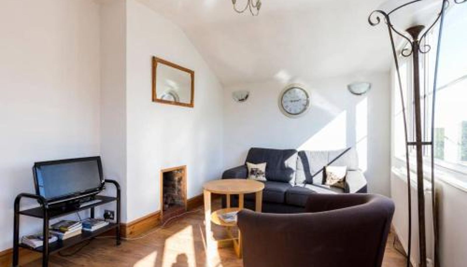 Apartment - The Apartment on Granville