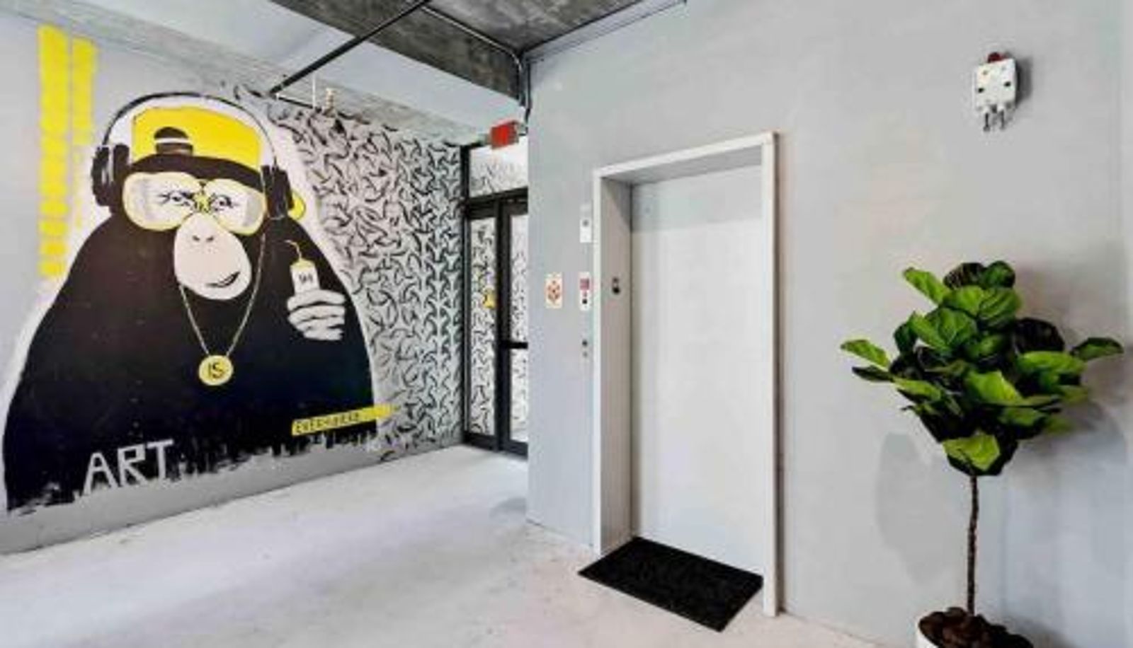 Rezeption - Pretty Rola 302 Cozy Condo with King Bed Great Location