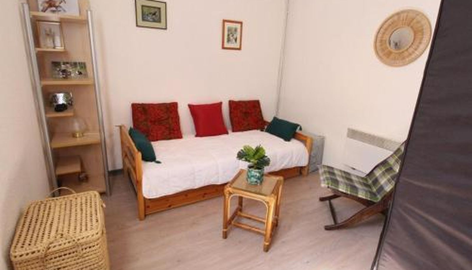 Chambre Standard - Parking - FR-1-313-209  Balcon Luchon Centre: Duplex Studio 2/3 Pers