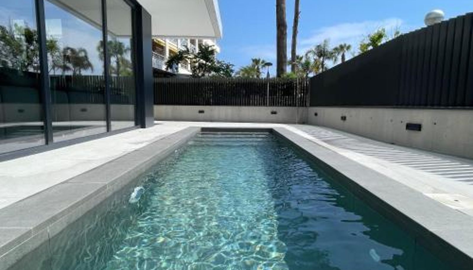 Piscine - Rentalmar Suites Salou Families Only