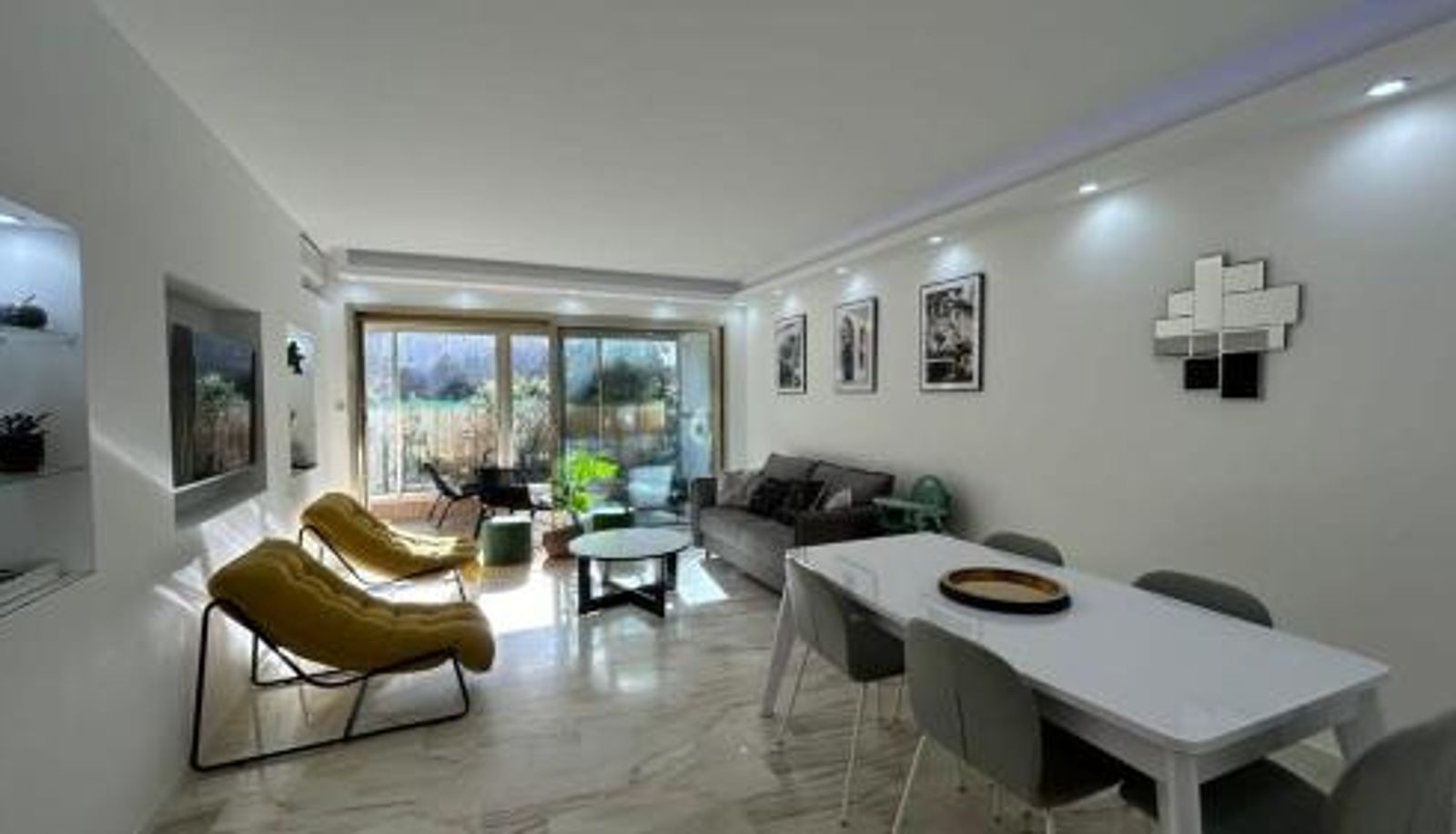 Info - A010-Superbe appartement refait à neuf proche Croisette