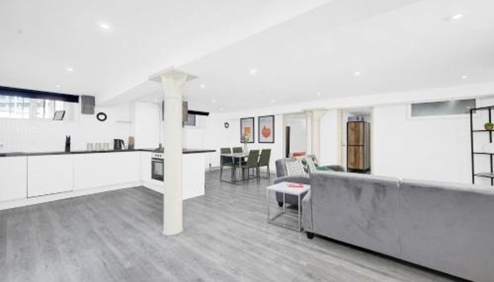 Appartement - 2 Bed Basement Apartment Short Term Rental & Flexible Renting Shoreditch With Free WiFi !