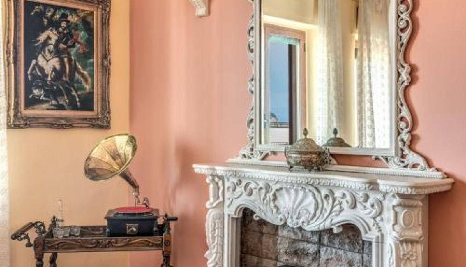 Info - 100 m from Station La Musica in the Heart of Sorrento