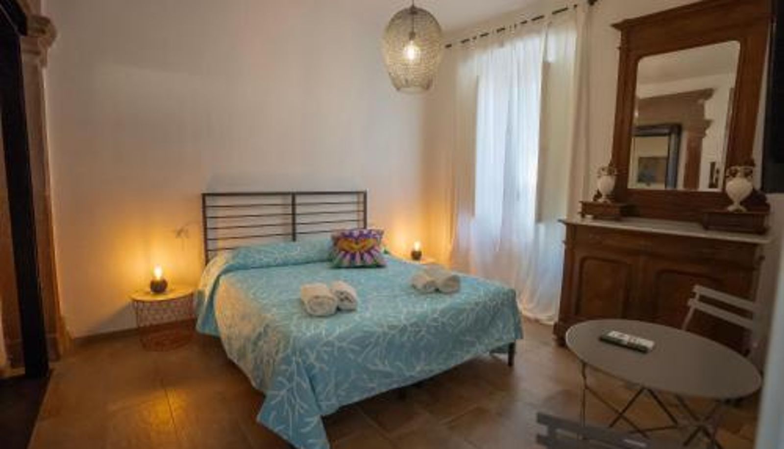 Camera - Sardinian Gallery Domus