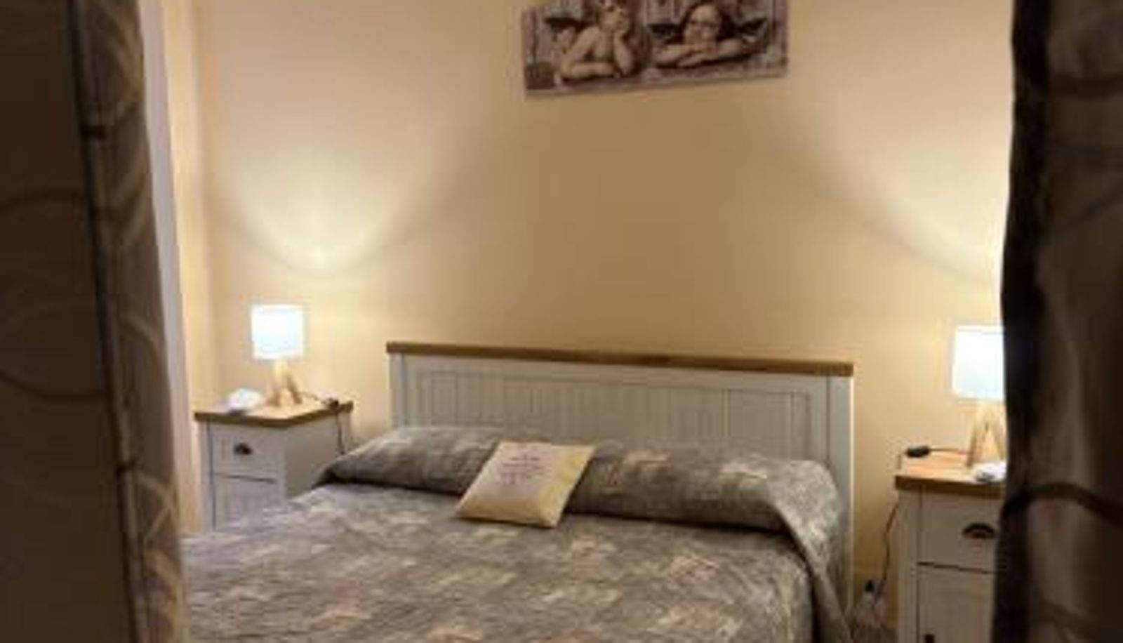 Room - Dépendance of the Frazzetto Sisters