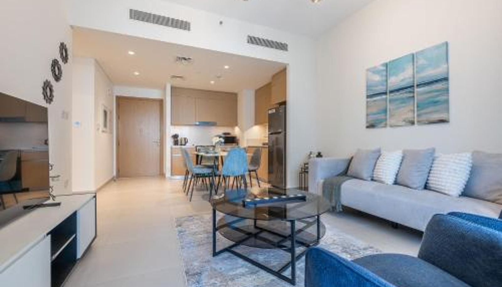 Apartment - Exquisite 1BDR apartment in Creek with Pool View