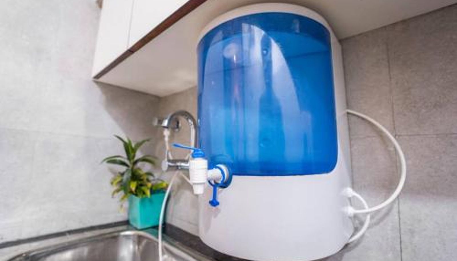 Apartment - South Delhi Homlee-Basement Flat with kitchen in Saket