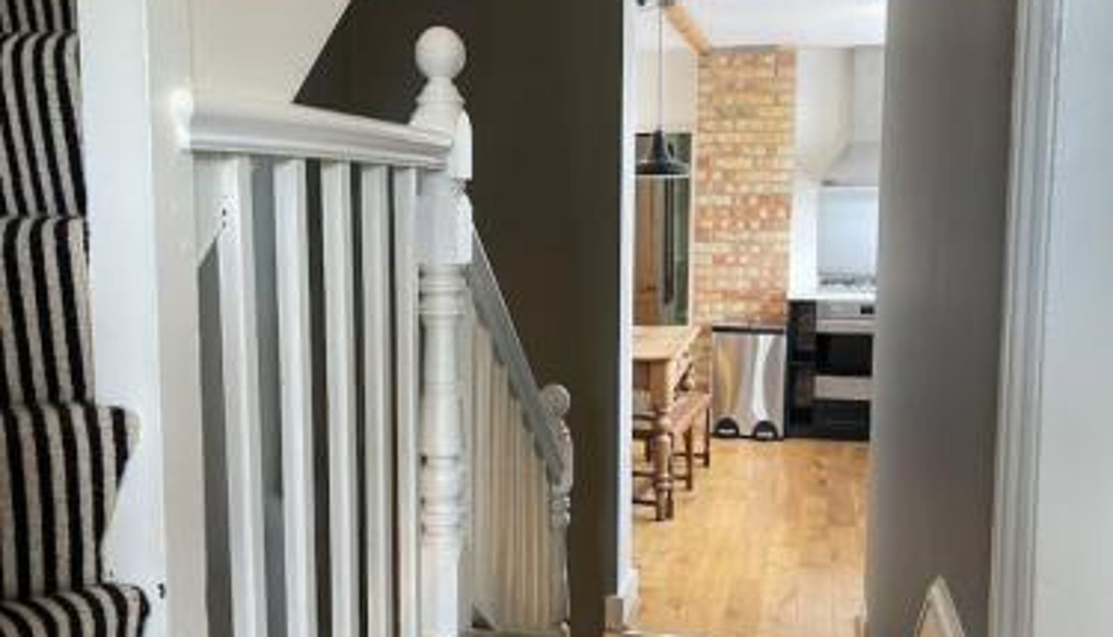 Camera standard - Character City Centre 3-bed Apartment on Mill Rd