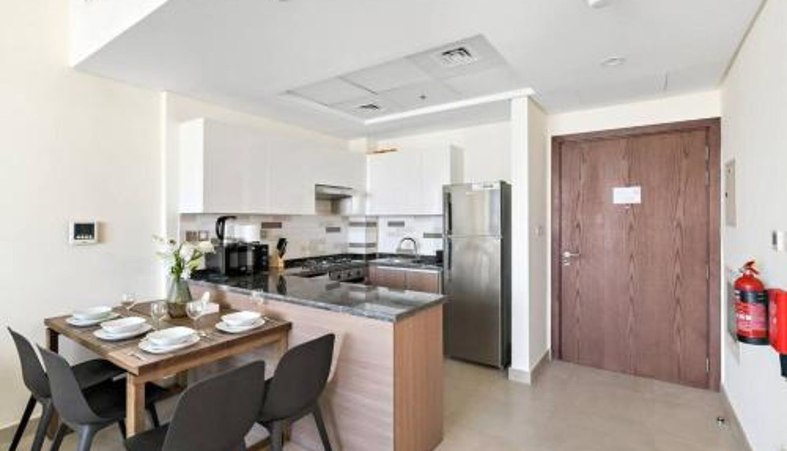 Standardzimmer - Stylish 1BR Near metro!