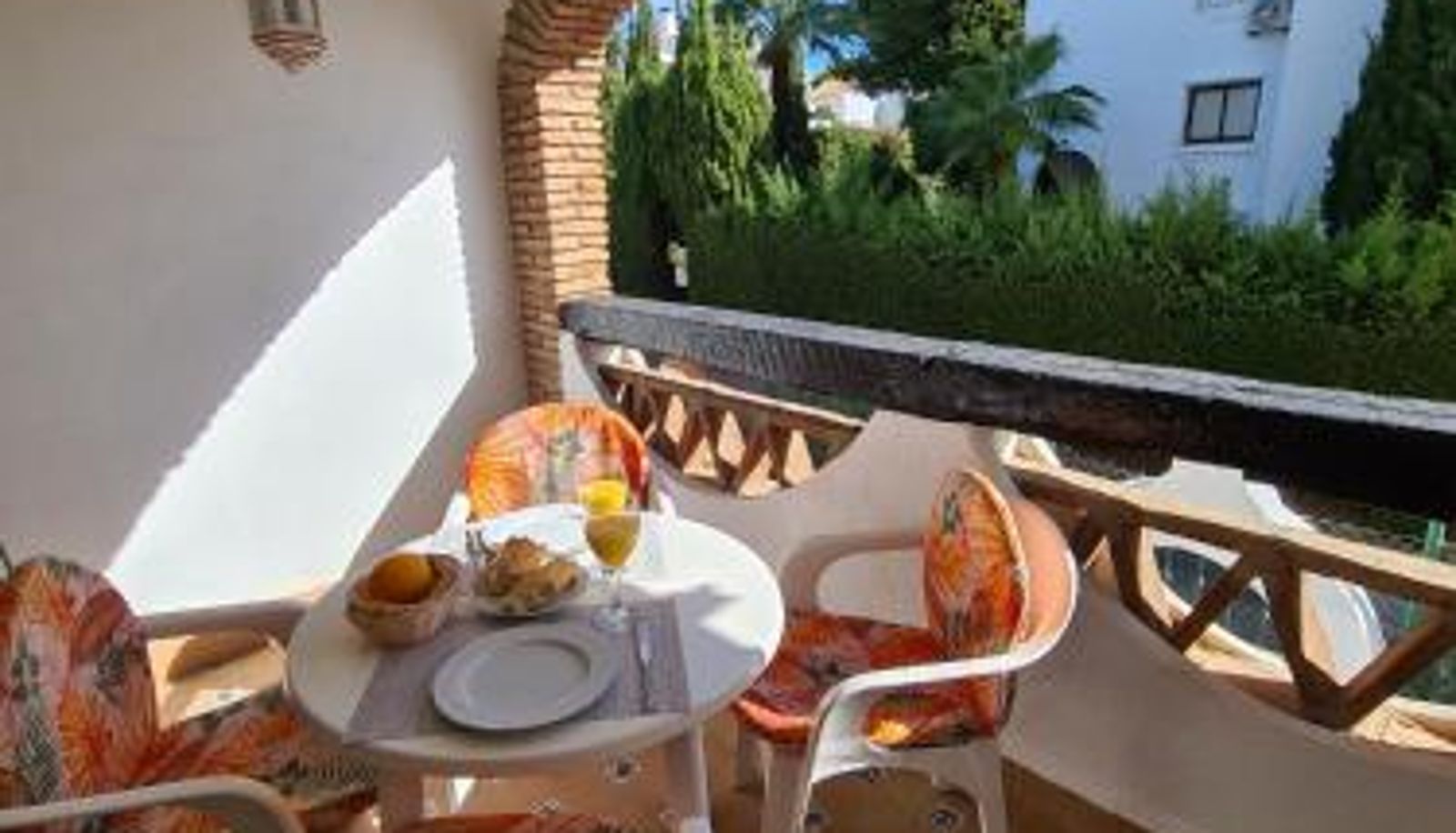 Appartement - Club Calahonda Walking distance to Beach