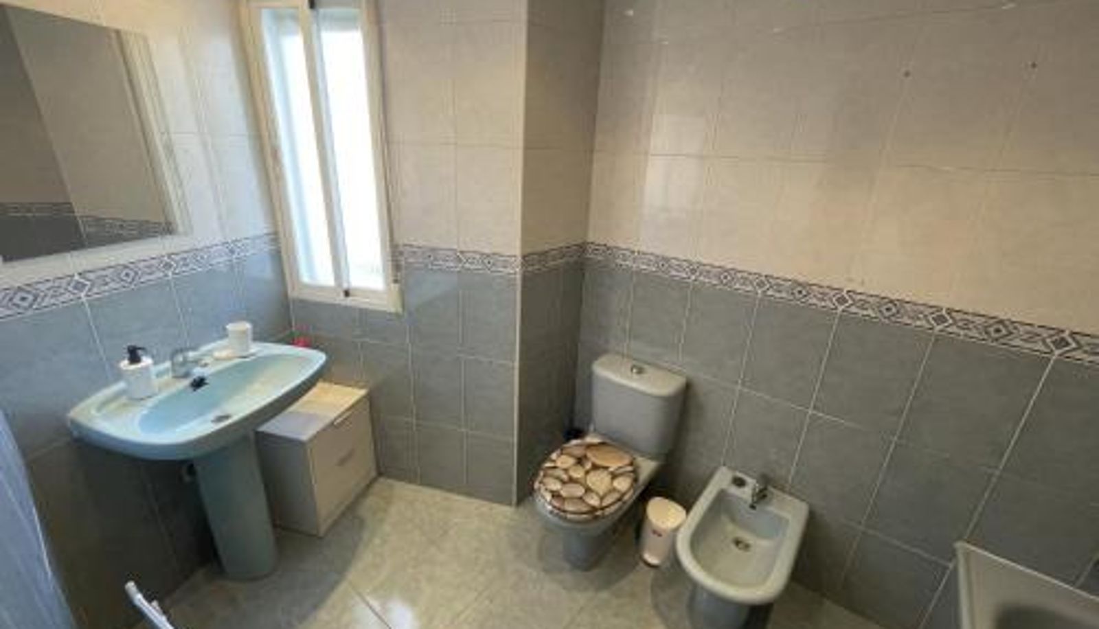 Standaardkamer - Sunny 3 bed apartment only 7 minute walk from beac