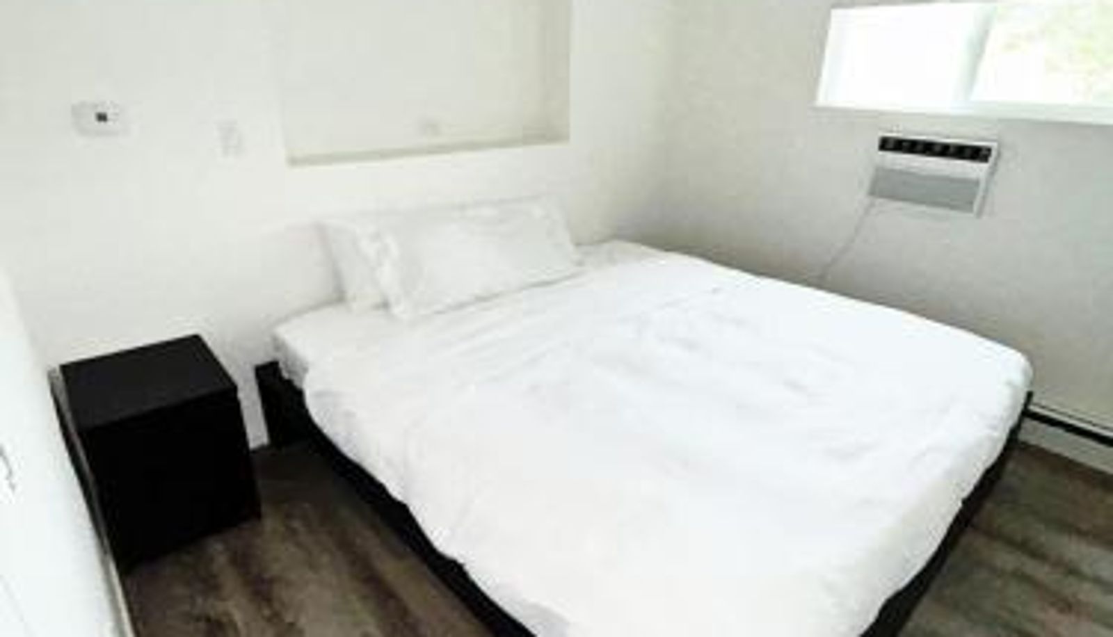 Standard room - Cascade Mountain Stream