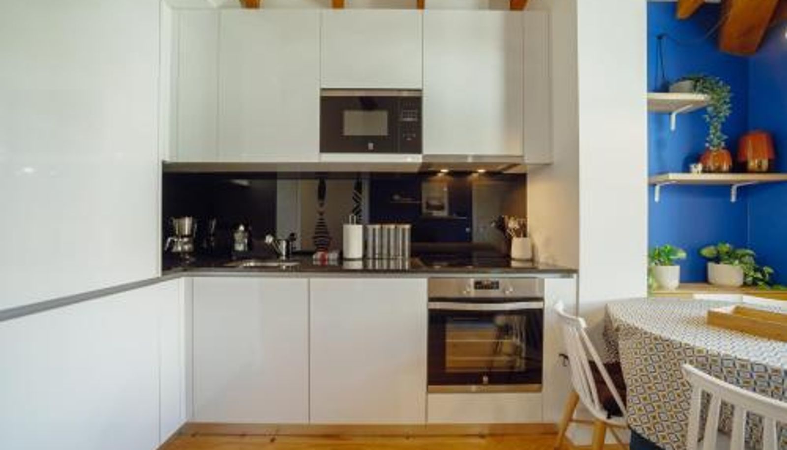 Appartement - Downtown Prime With Terrace by Vacationy