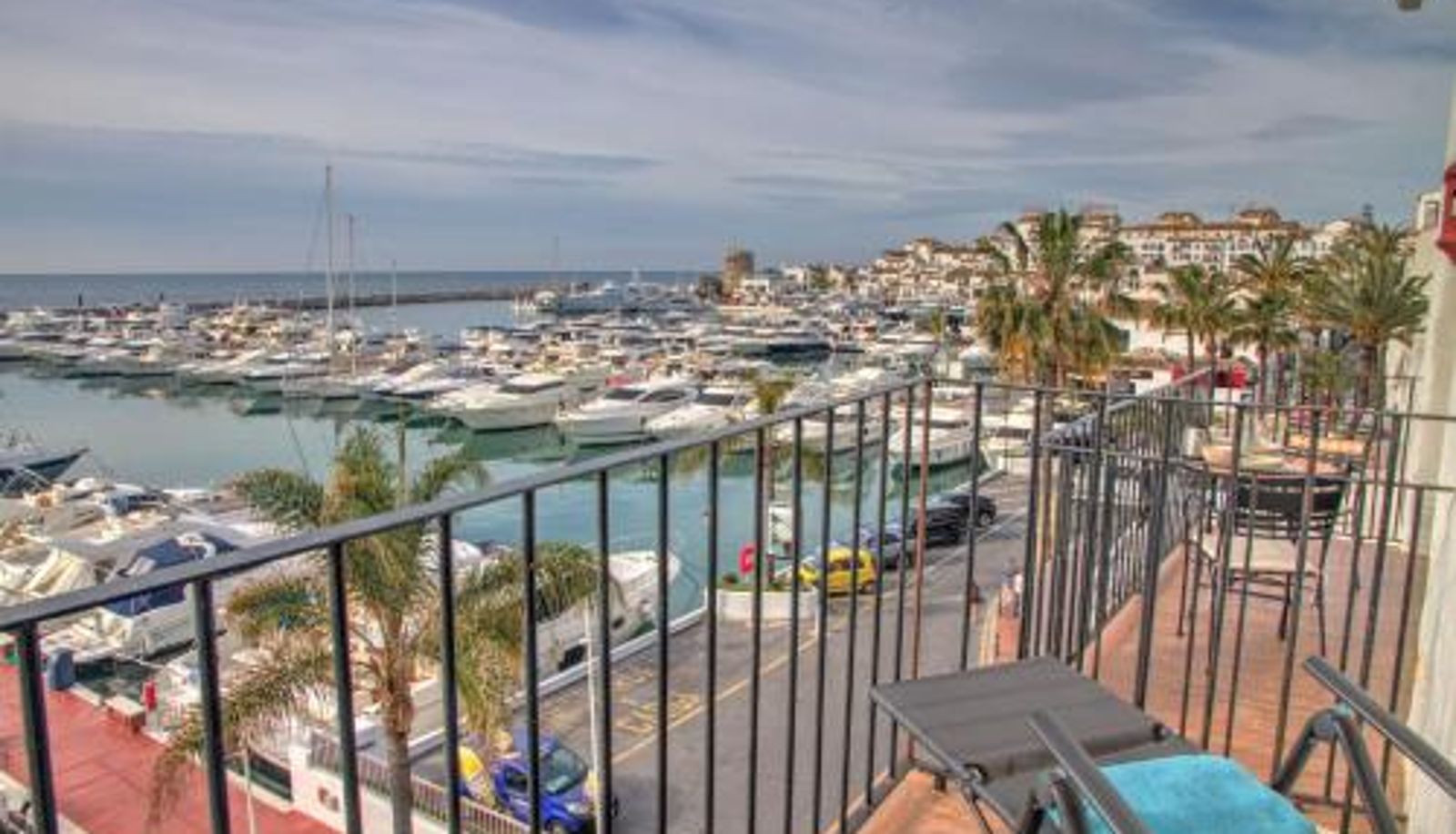 Apartment - Puerto Banus first line with sea and Marina views