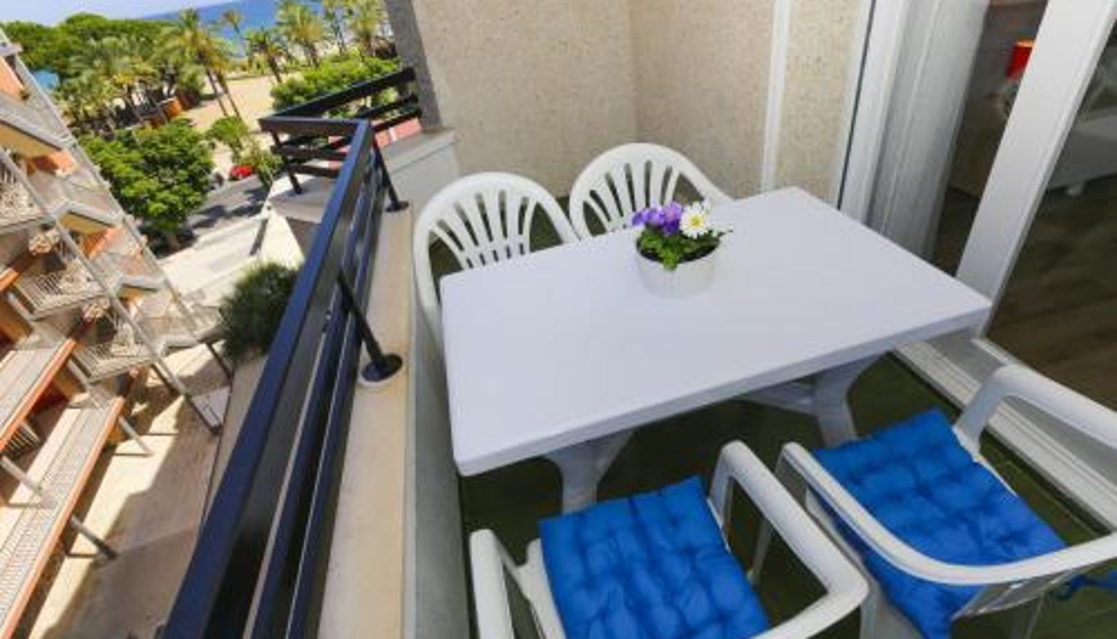 Apartment - PINEDA BAHIA HomeStay by Turismar