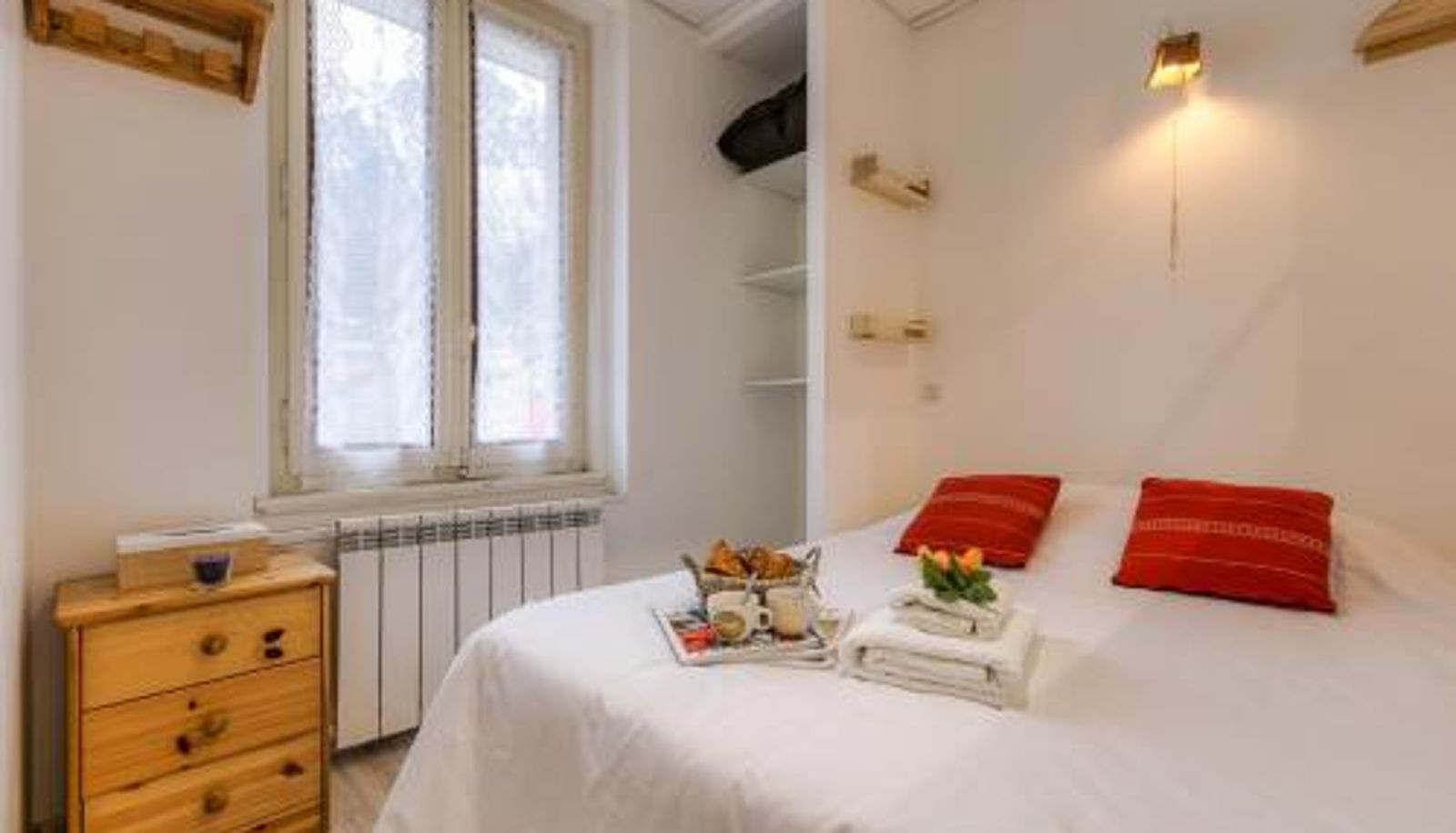 Apartment - Sleeps 5 - Happy Rentals La Maisonnée de Julie Chamonix Centre: Walk to Aiguille du Midi