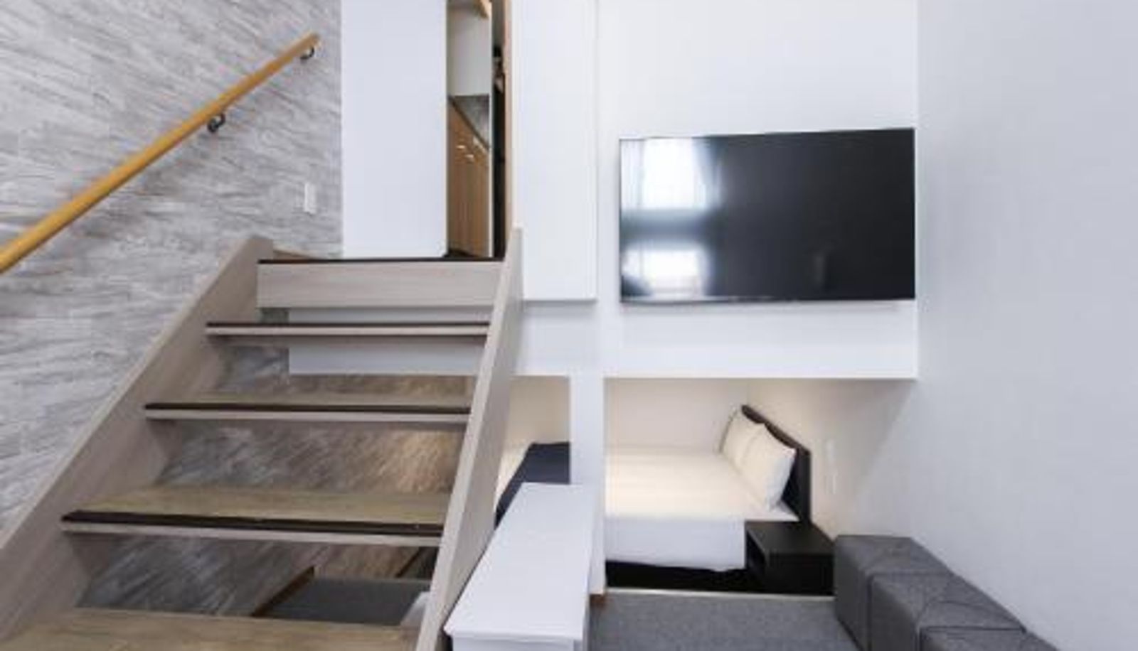 Habitación - Ivory Ekihigashi