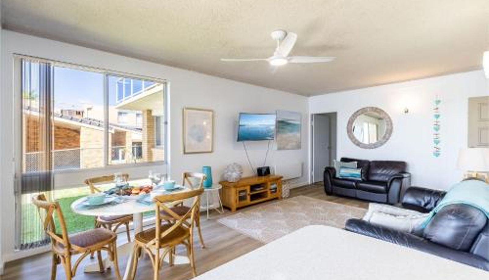 Apartment - 105 Soldiers Point Rd - waterfront unit Kooringal 6