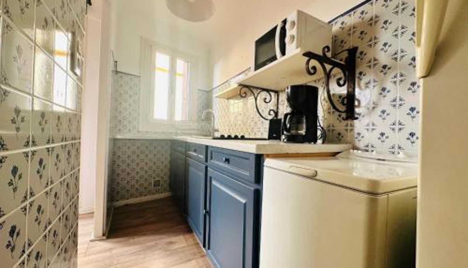 Chambre Standard - Charmant T2 au cœur de Collioure avec balcon et Wi-Fi - FR-1-309-482
