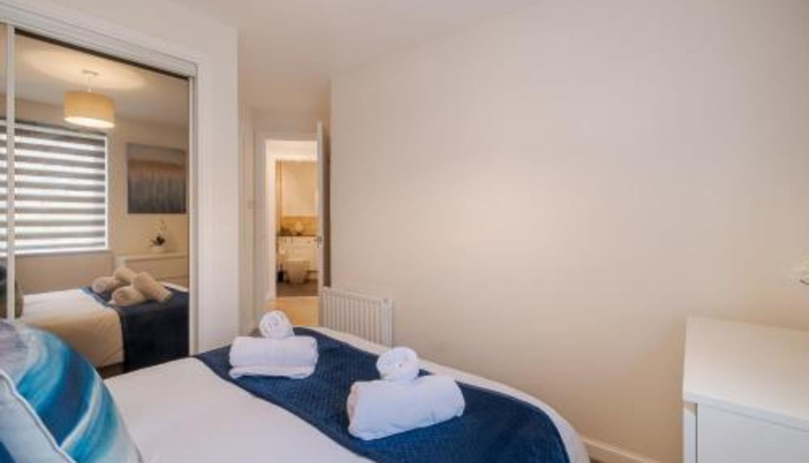 Zimmer - Bloomfield Residence - SJA Stays - Luxury 2 Bed Apartment