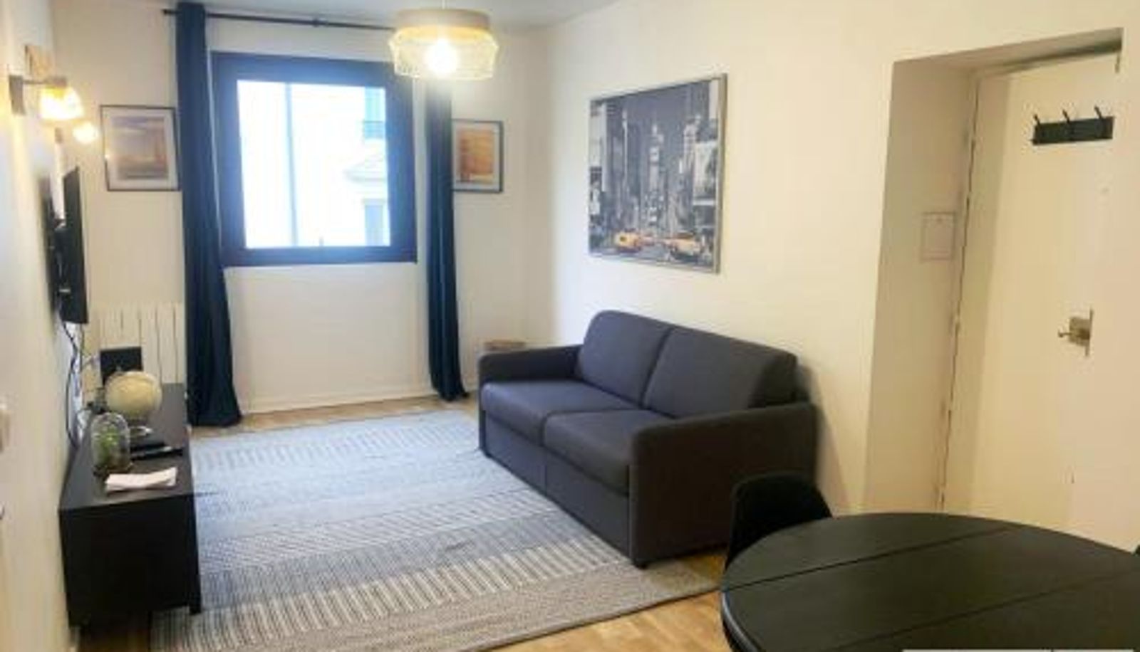 Info - Urban Flat 167 - Luxury 1 Bedroom Flat in Paris
