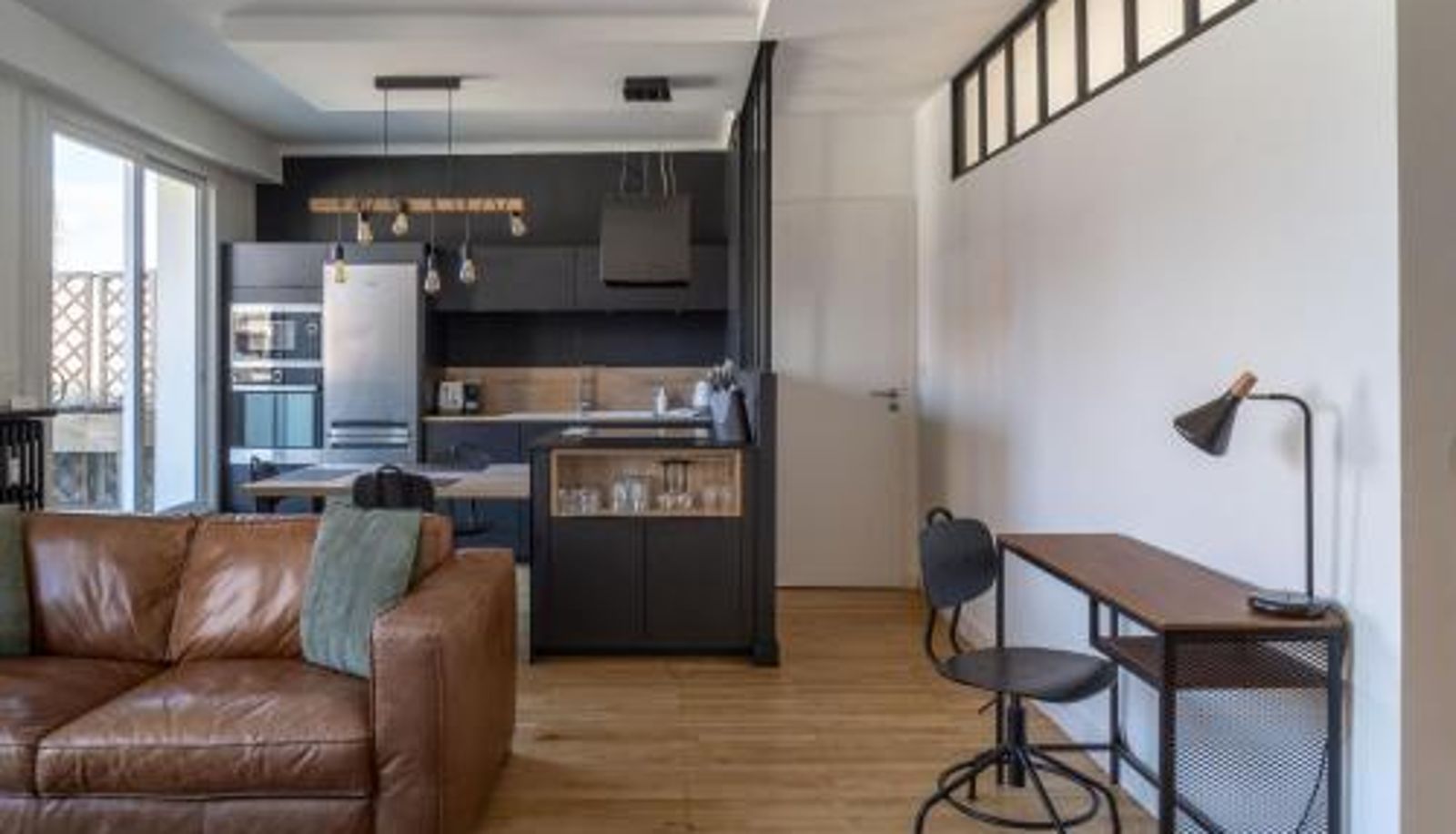 Appartement - Le Manège - Spacieux T2 avec Terrasse au coeur de Nantes
