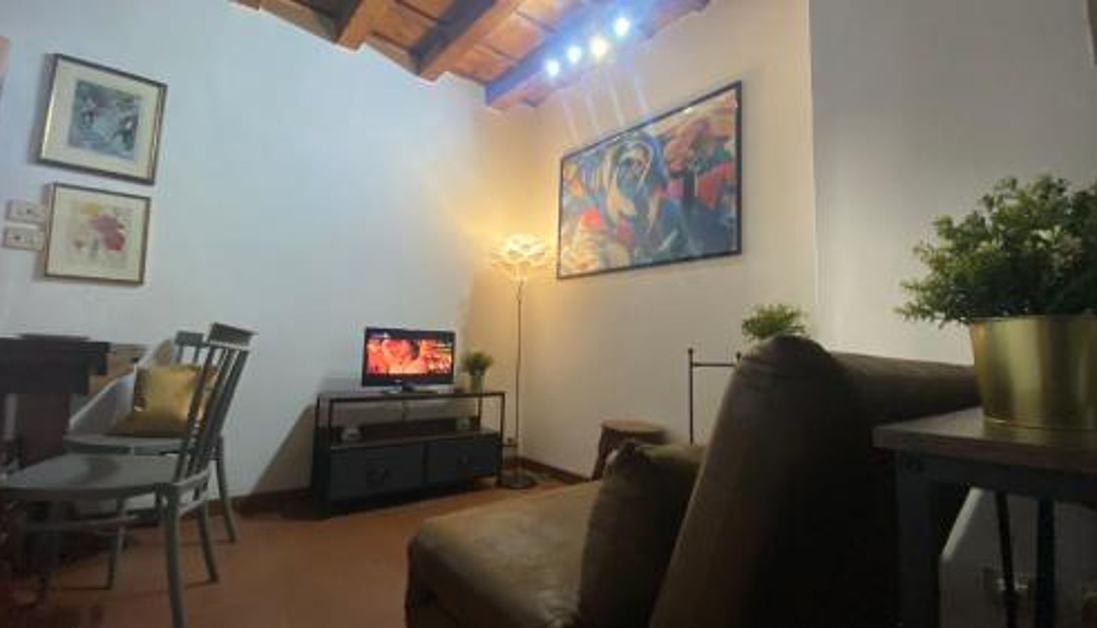 Apartamento - Chiasso degli Armati