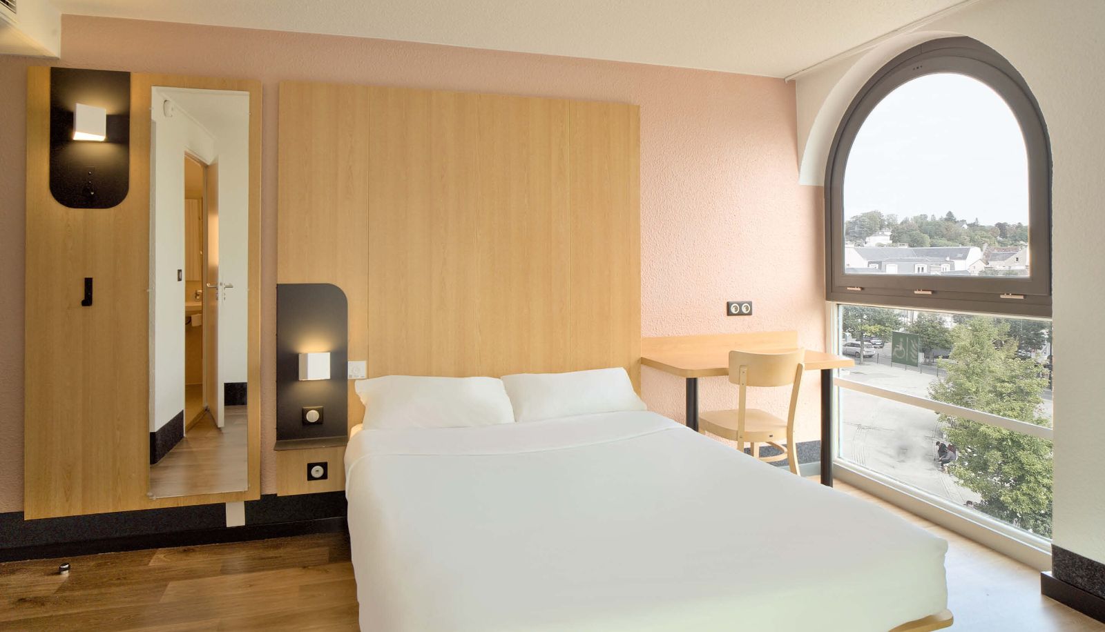 Info - B&B HOTEL Dreux Centre