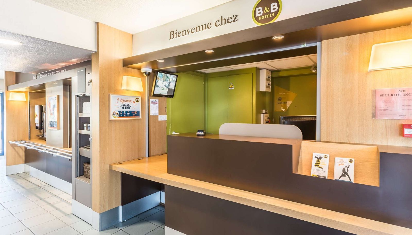 Salón - B&B HOTEL Strasbourg Sud Geispolsheim