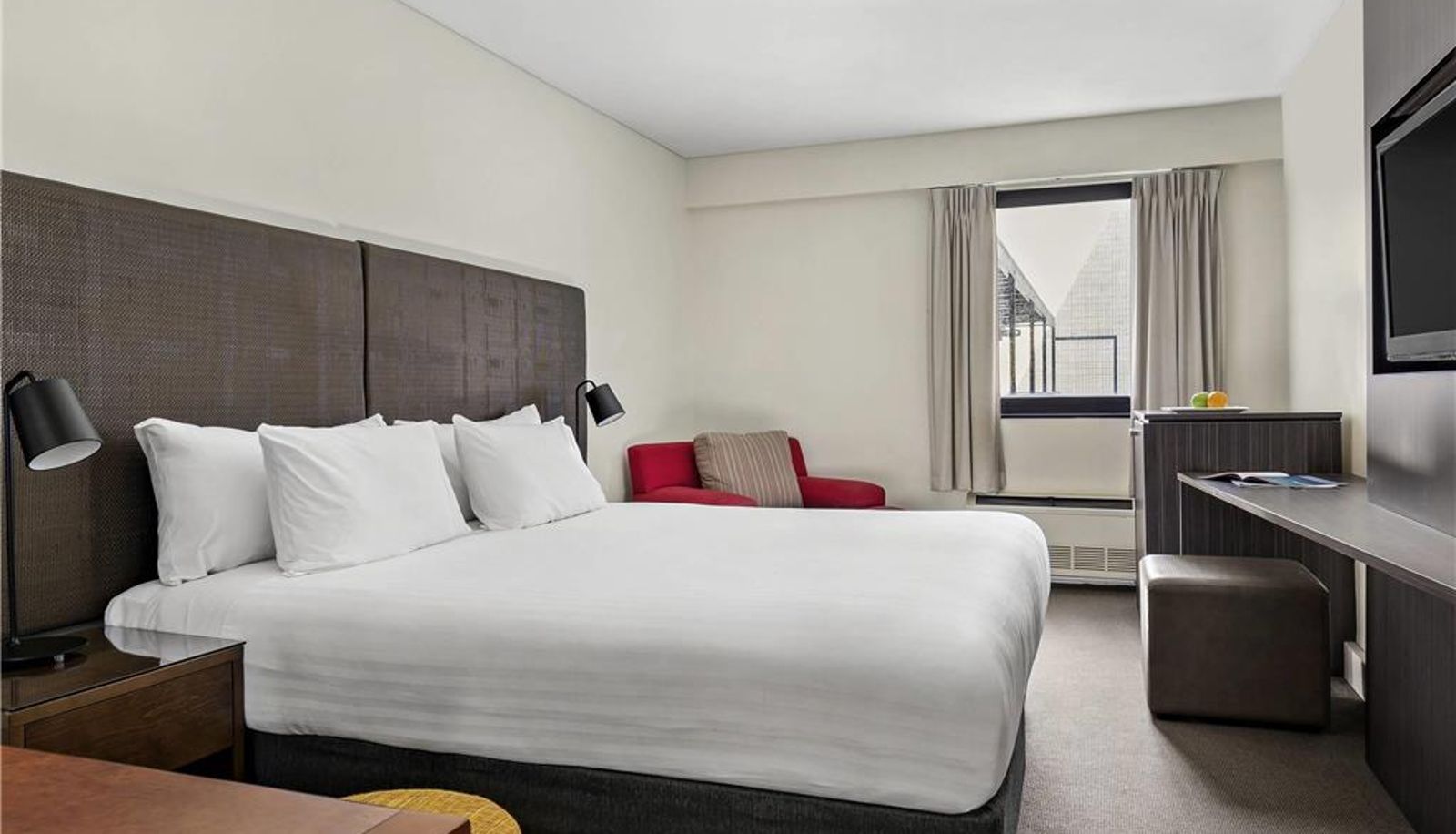 Chambre - Mantra on Hay Perth