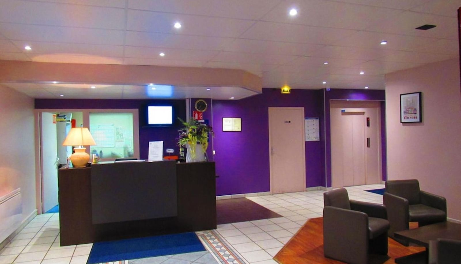 Hall - Hotel Gallieni