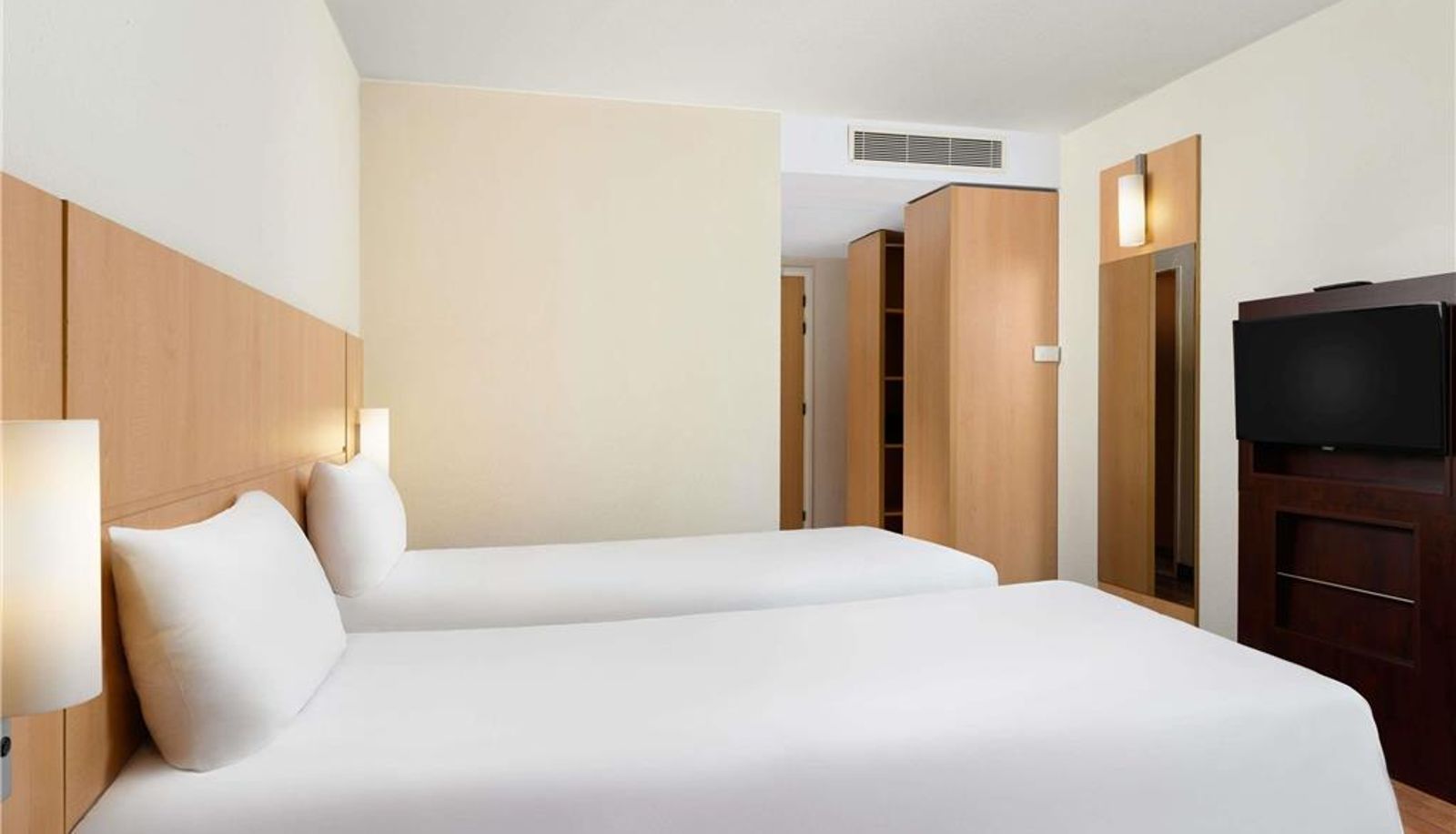 Zimmer - ibis Budapest Heroes Square